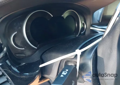 2019 BMW M550I xDrive z USA, uszkodzony, nr VIN WBAJB9C58KB288123